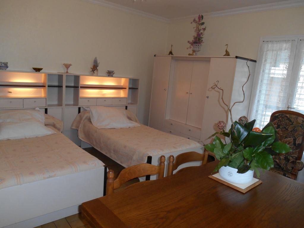 Gite De La Treherais Saint-Malo Zimmer foto